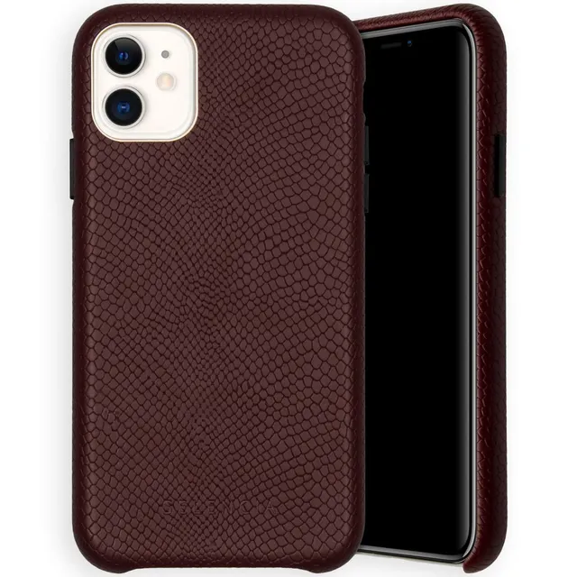 SELENCIA Gaia coque iPhone 11 rouge foncé aspect serpent