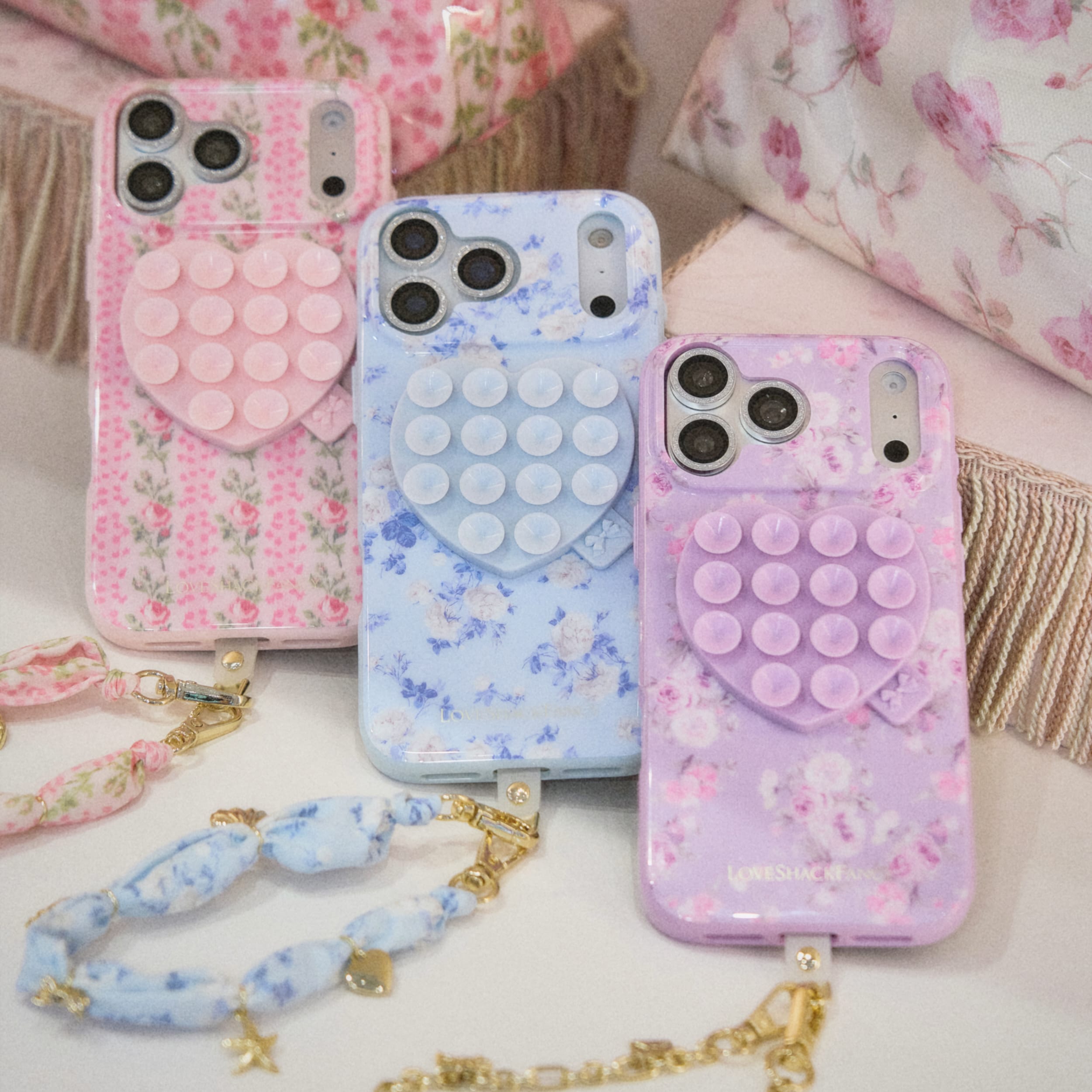 CASE-MATE Phone Accessories Case-Mate x LoveShackFancy support téléphone à ventouse rose et bleu