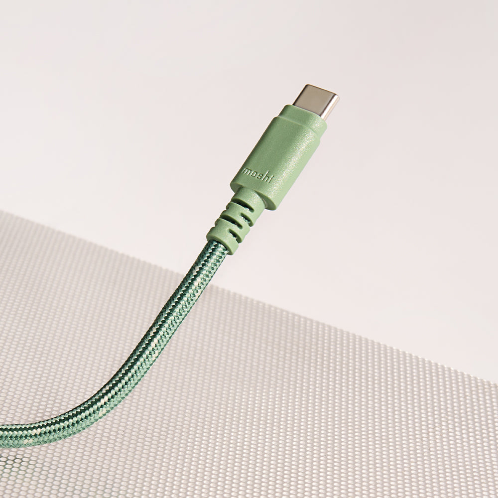Moshi Cables and Adapters Integra 240W USB-C to USB-C Cable with Slim Connector câble USB-C 2 m bleu nuit
