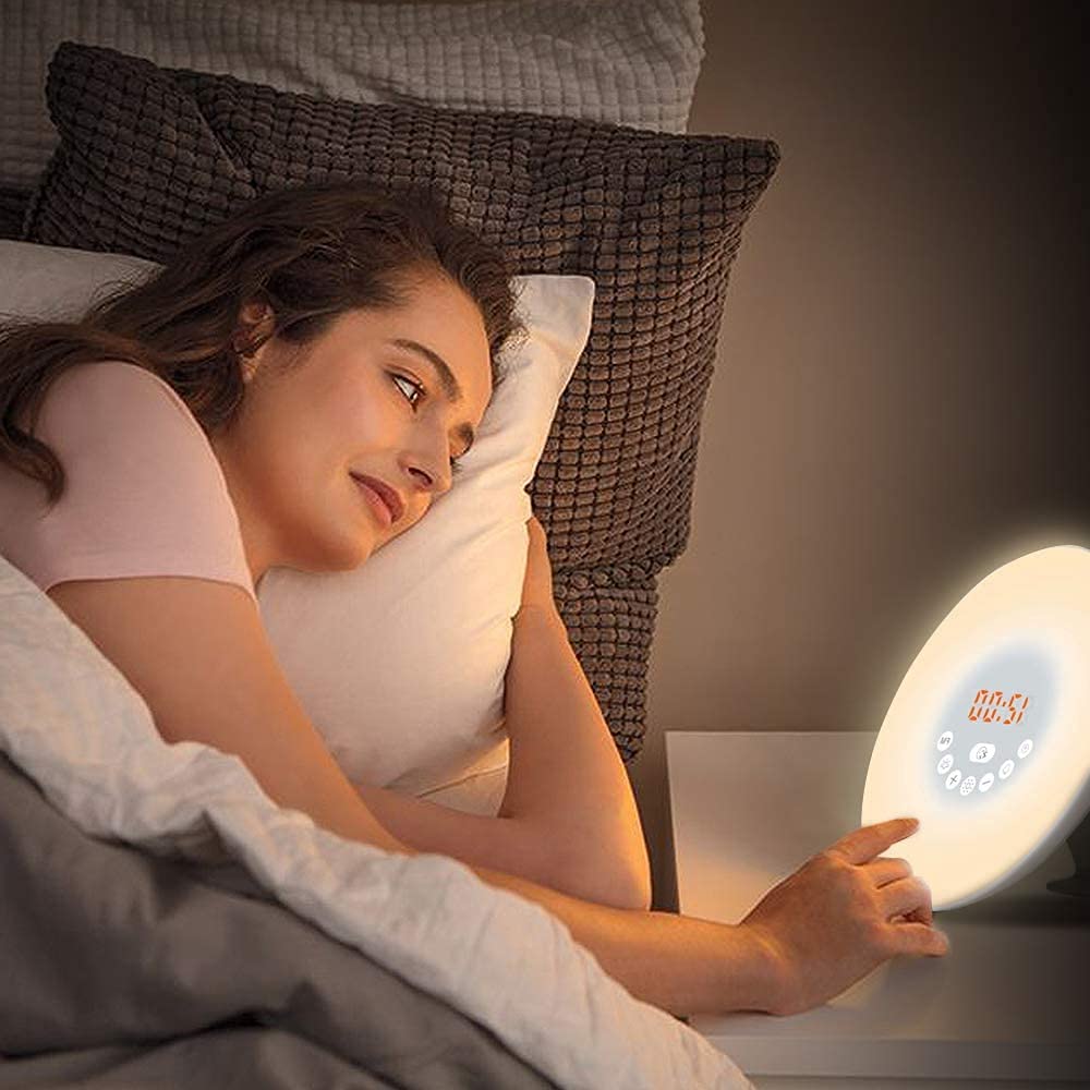 WE Audio radio-réveil lumineux LED tactile 7 couleurs avec simulateur d’aube