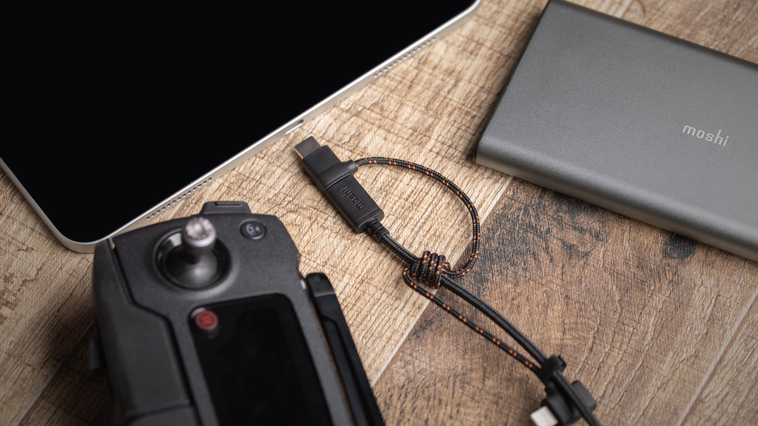 Moshi Cables and Adapters 3-in-1 Universal Charging Cable câble noir