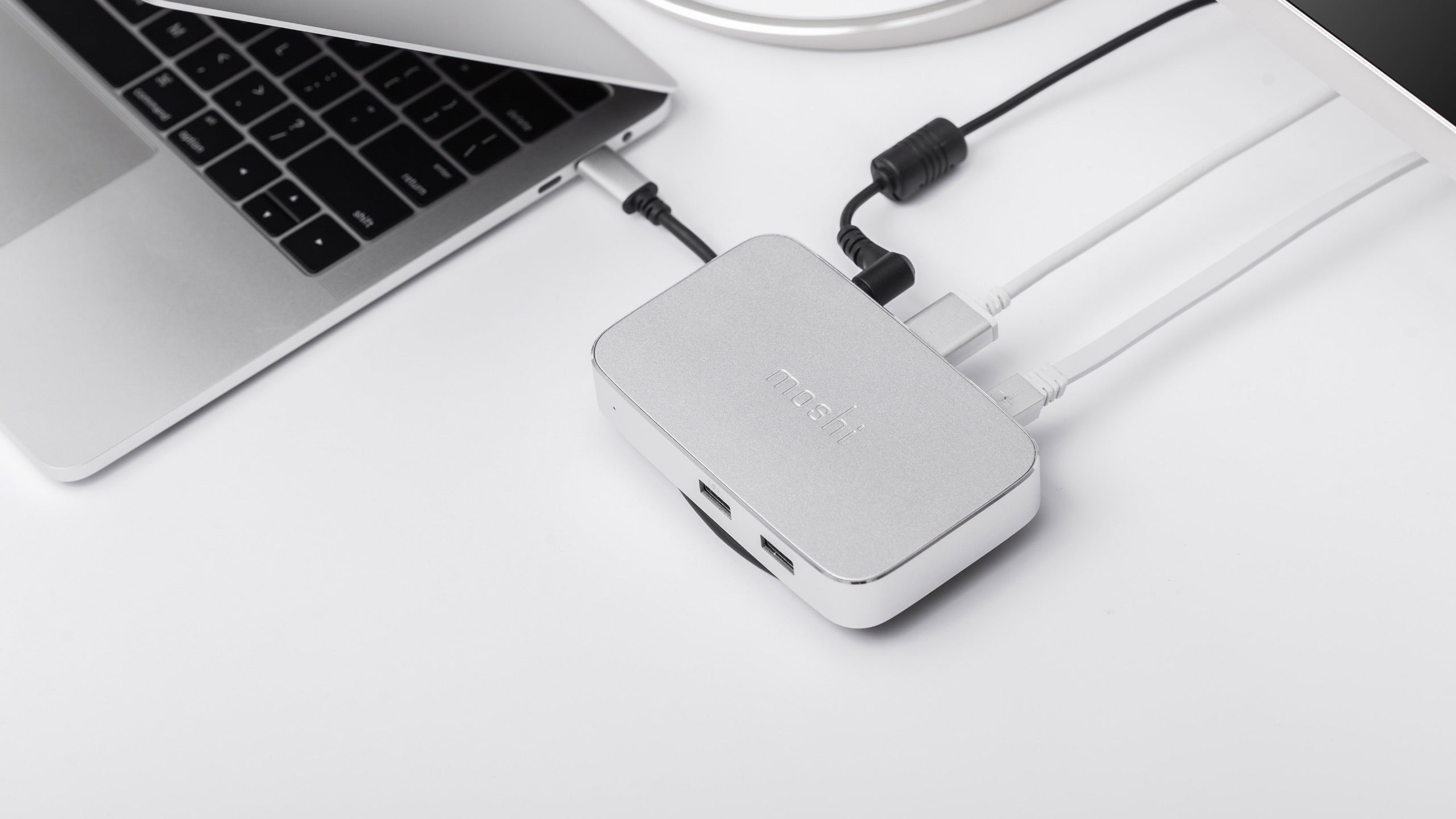 Moshi Hubs and Docks Symbus Compact USB-C Dock station d’accueil EU/UK