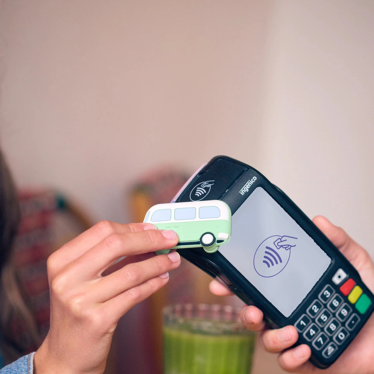 MoneyWalkie Tous les Walkies Van moyen de paiement avec coque