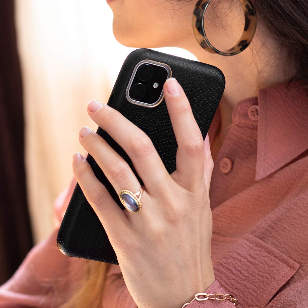 SELENCIA Coque arrière Gaia pour iPhone 11 Pro, noire, aspect serpent