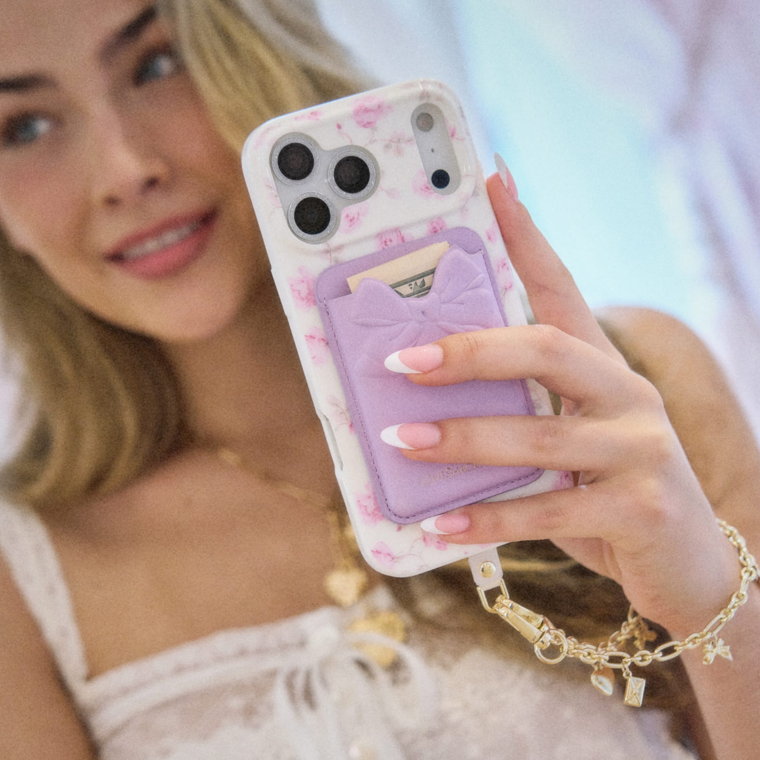 CASE-MATE Phone Accessories Case-Mate x LoveShackFancy Adhesive Bow Wallet portefeuille adhésif bleu