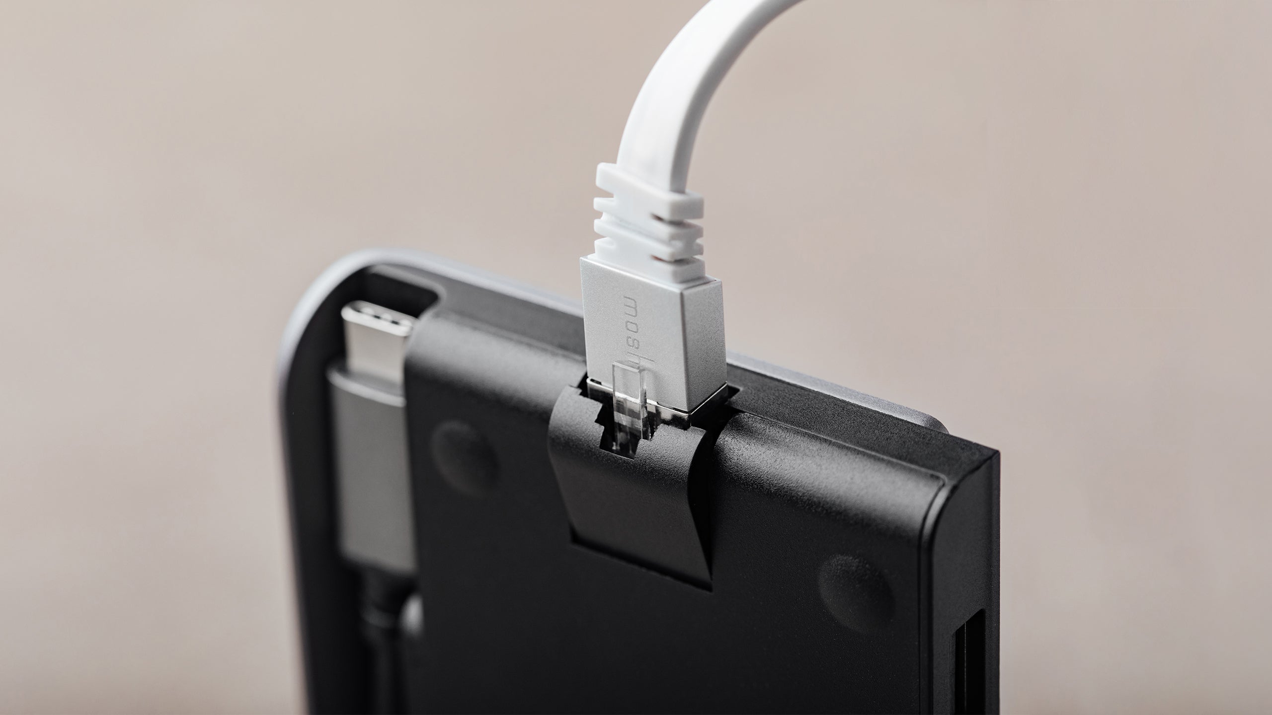 Moshi Hubs and Docks Symbus Mini hub USB-C 7-en-1 HDMI 4K