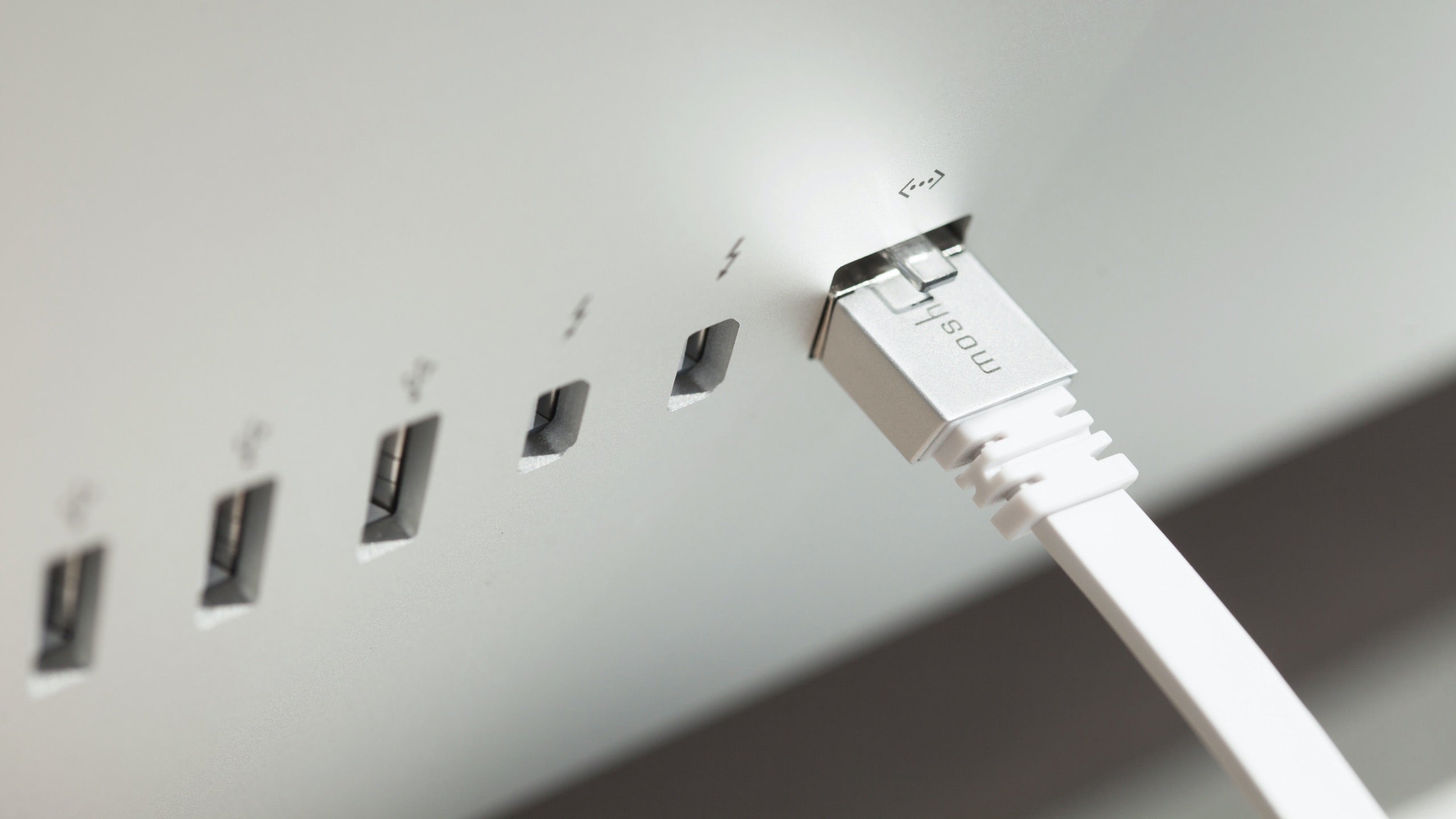 Moshi Cables and Adapters Gigabit Ethernet Cat 6 câble réseau 3,6 m blanc plat