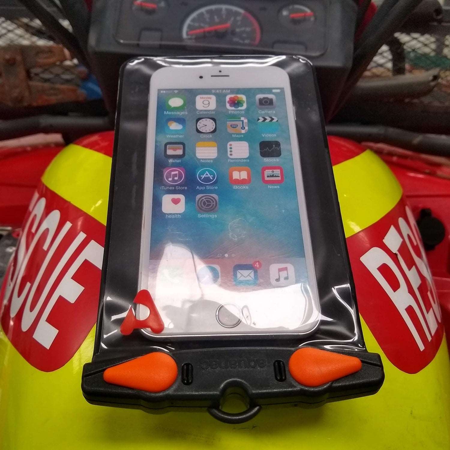 Aquapac DockSystem Stick-On Adhesive Dock support adhésif