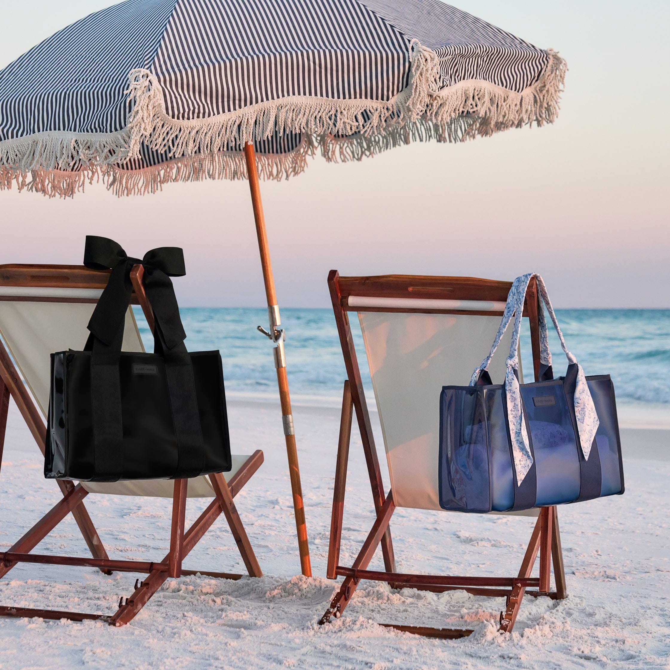 CASE-MATE Bundles The Tote Duo - Something Navy Twilly & Midnight Black Bow sacs tote