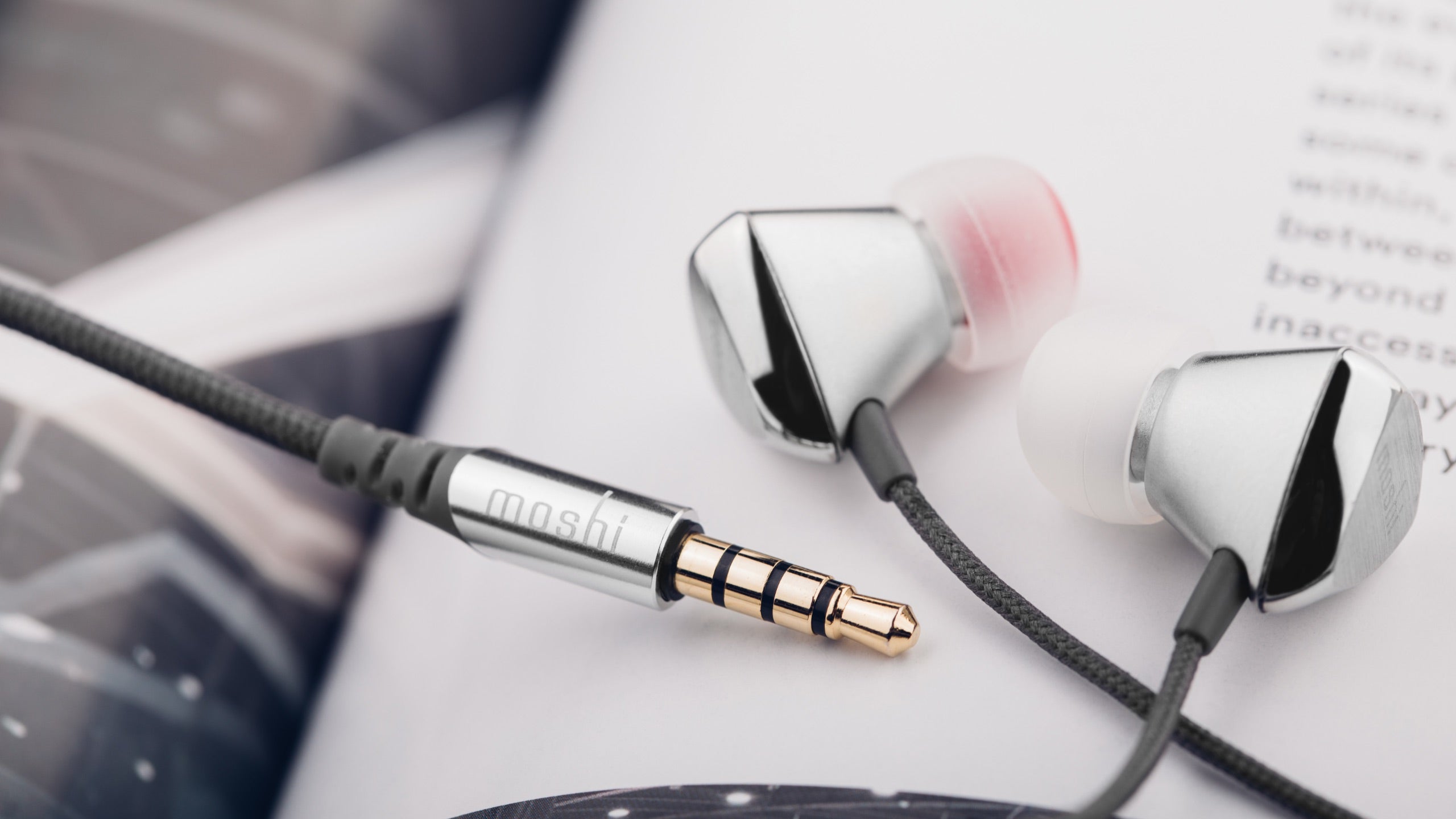 Moshi Audio Vortex 2 écouteurs filaires avec micro gris acier