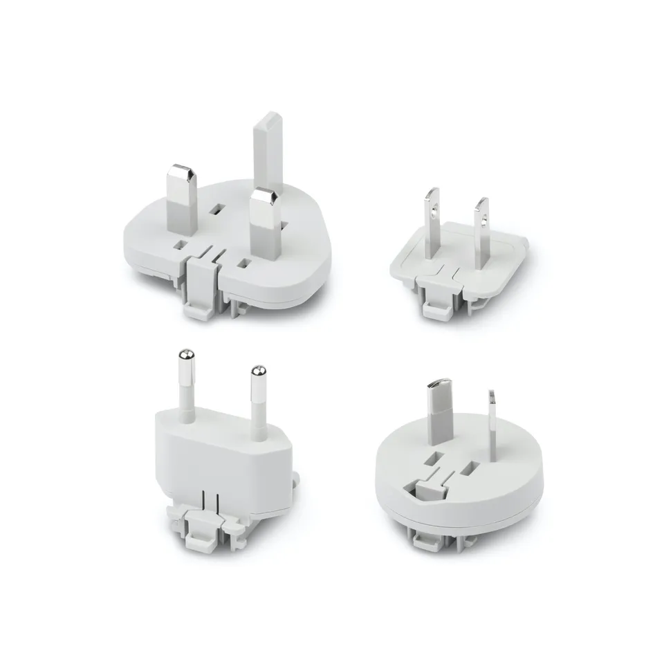 Moshi Chargers ProGeo Travel Adapter Pack adaptateur voyage blanc