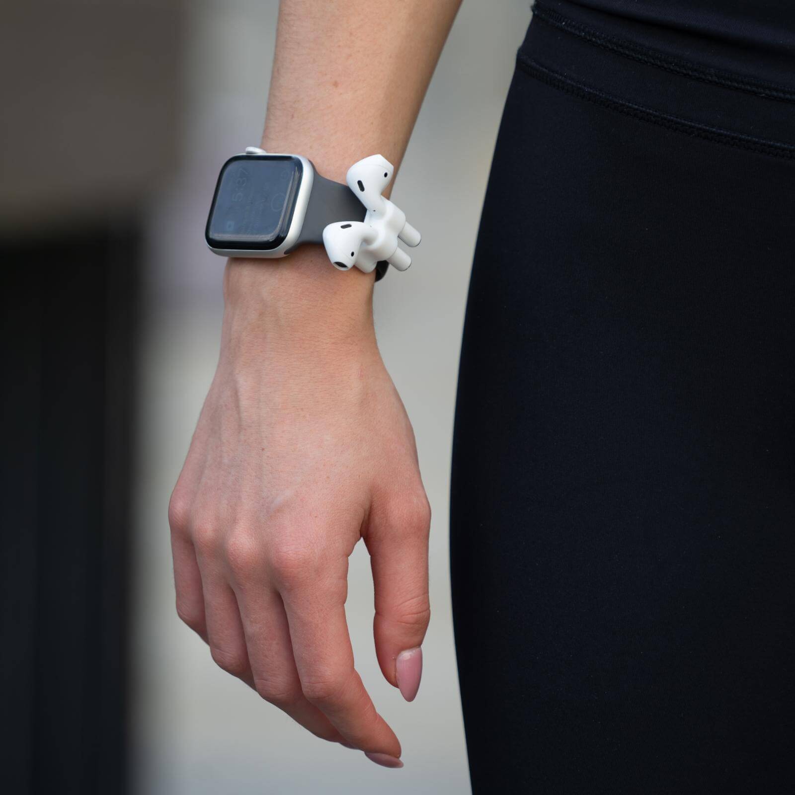 CASE-MATE AirPods Watch Band Holder support AirPods blanc en silicone